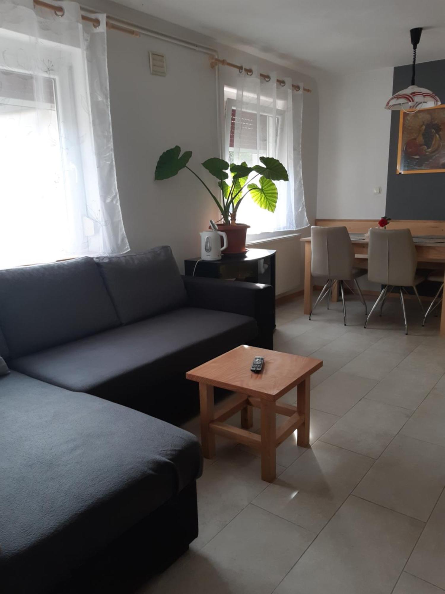 Trnovo Ob Soci Kuhala Apartment Kobarid Exterior foto